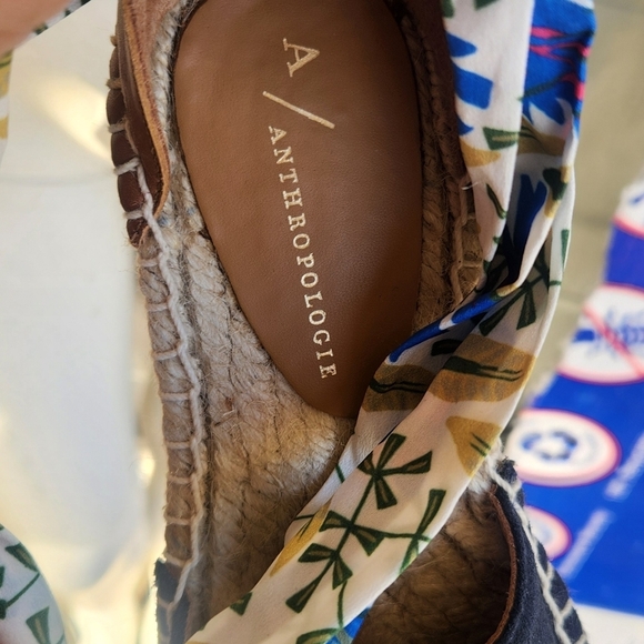 Floral Ribbon Espadrilles - Black and Brown - Picture 2 of 10